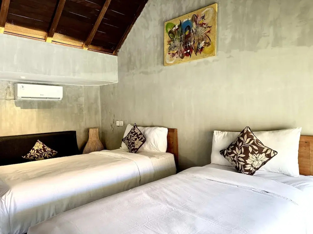 The Reward Villas