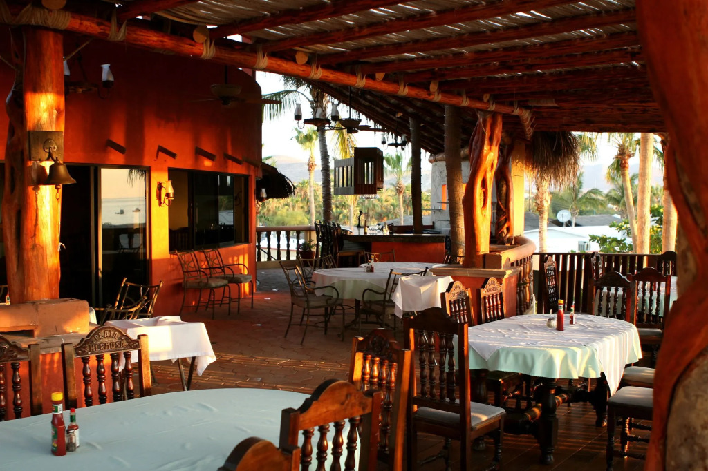 Hotel Playa Del Sol