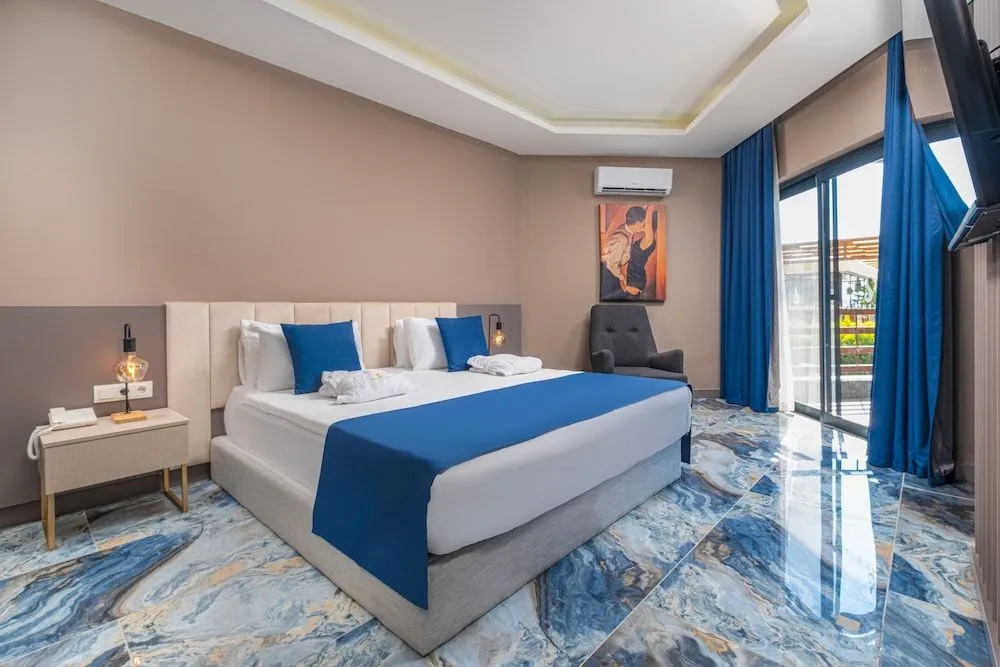 Feniks Alanya