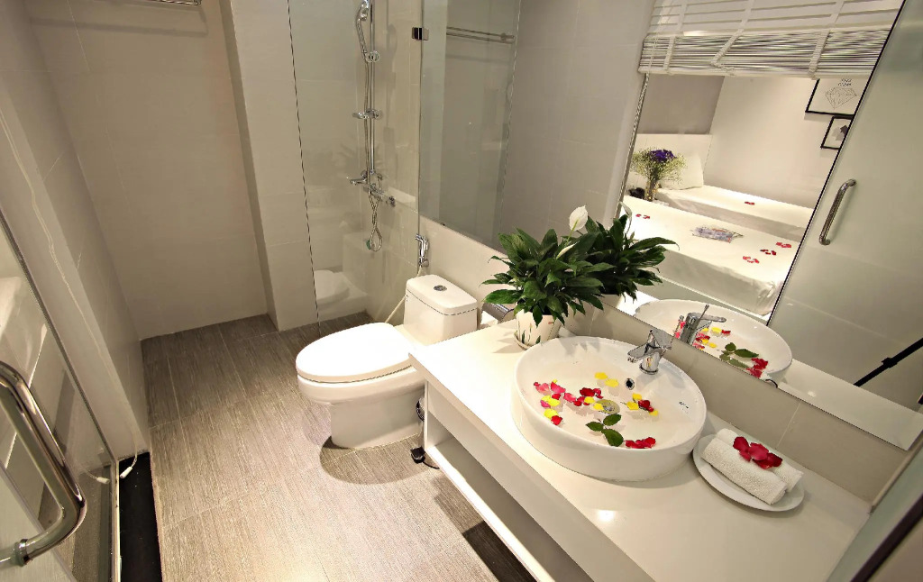 Ping Hotel