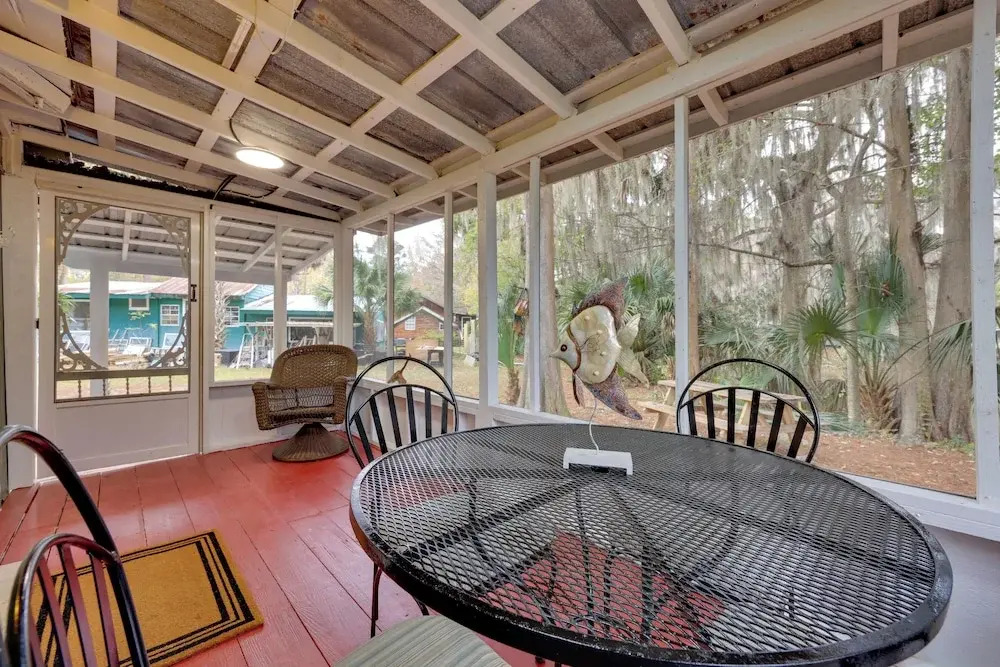 Bass Fishing Paradise w/ Shared Dock in Hawthorne!