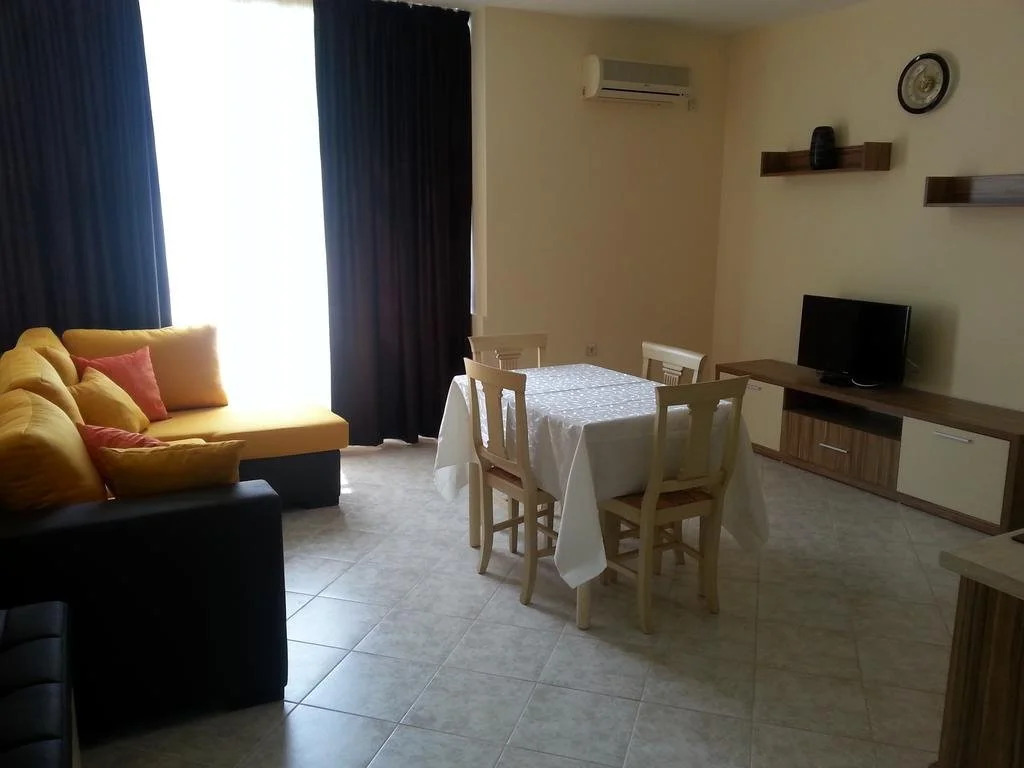 Pirop City Apartments