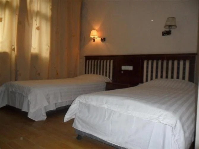 Huangshan Hotspring International Youth Hostel