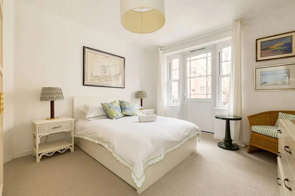 Well-located 2-bedroom Flat in Chelsea