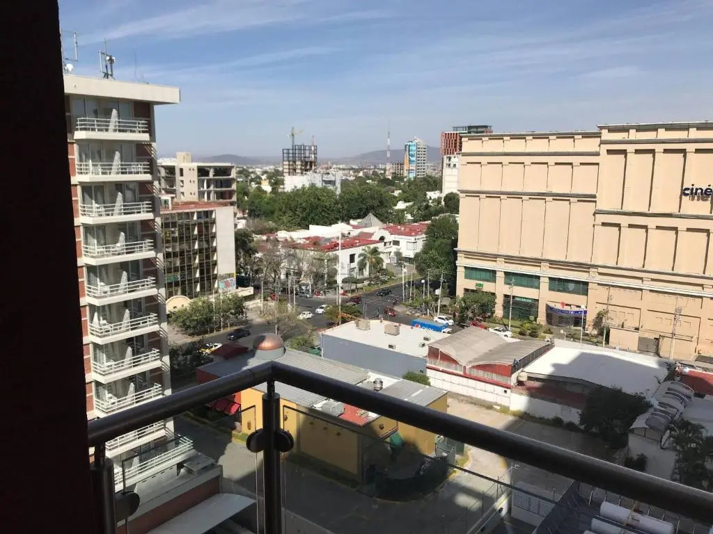 Beautiful Apartment Furnished - Great Location - Swimming Pool Gym Wifiaa