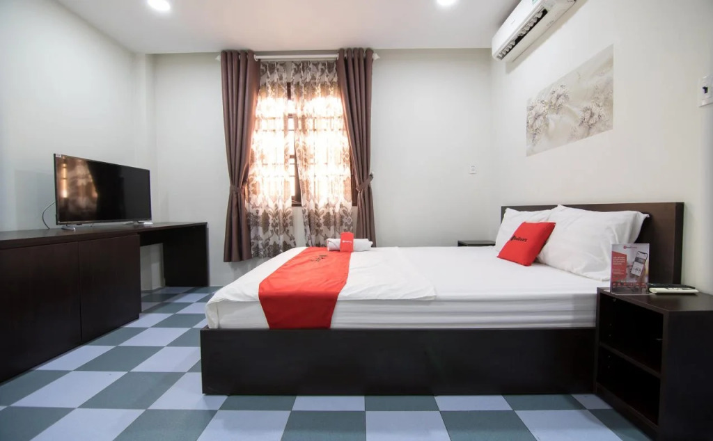 Ngoc Trinh Hotel by RedDoorz