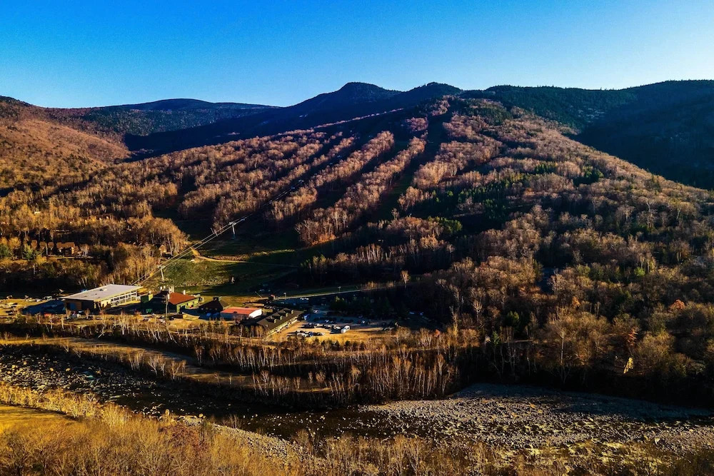 Lincoln Retreat w/ Village of Loon Amenity Access