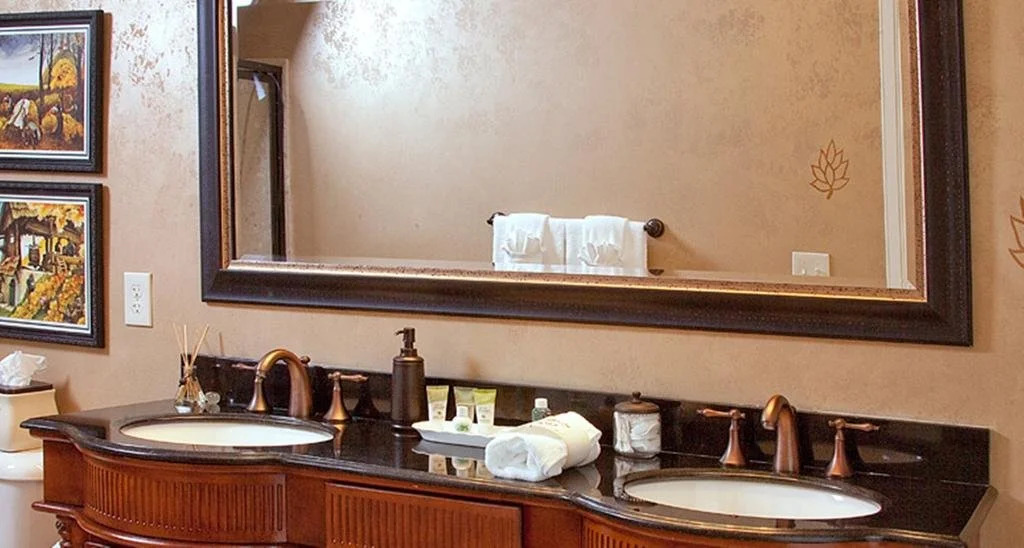 Riverside Inn Bed and Breakfast, Wedding Venue & Events
