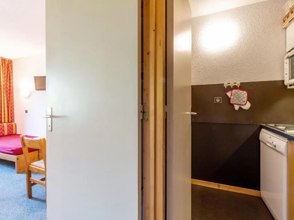 Appartement La Plagne, 1 pièce, 4 personnes - FR-1-353-13