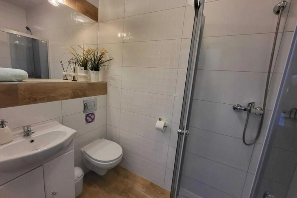 Comfortable premium class apartment, shared swimming pool, Gaski