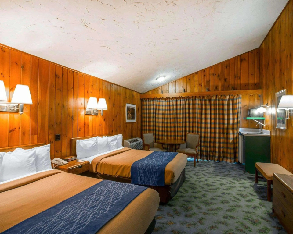 Cambria Hotel Lake Placid - Lakeside Resort