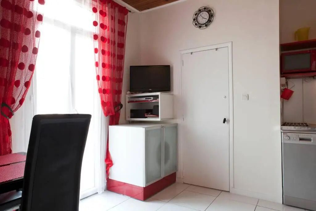 Palavas les Flots 2 bedrooms air-conditioned 100 meters from the beach