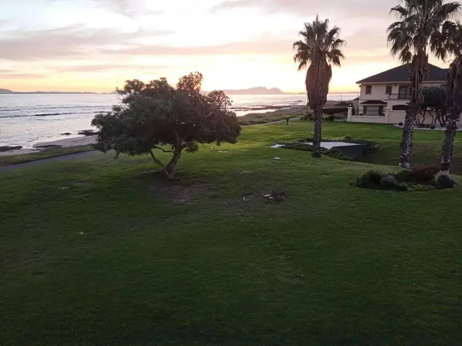 Sunset Paradise