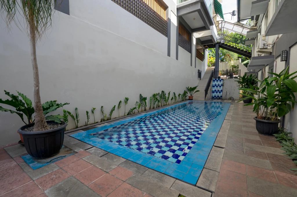 Dagos Hill Hotel