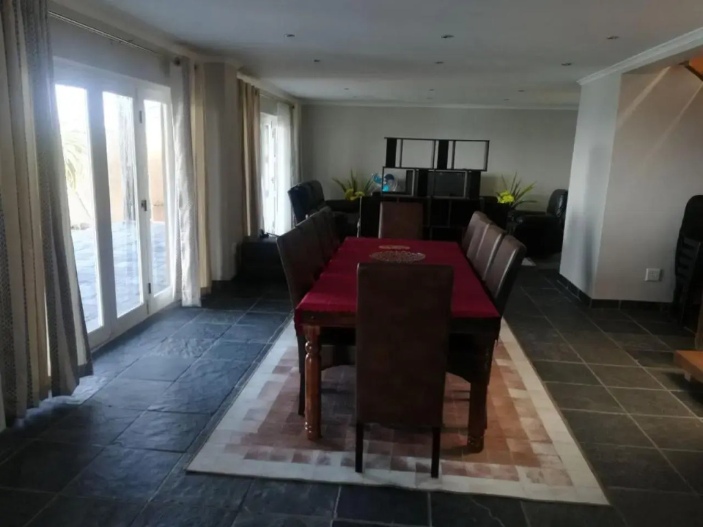 Seaside Retreat- Main House