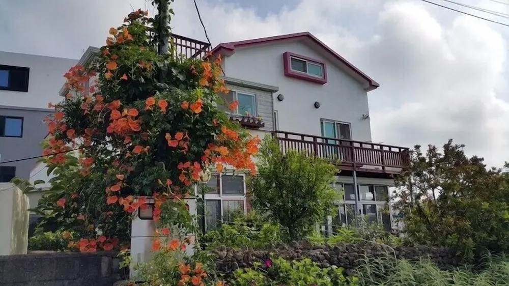 Bangdigareum B&B