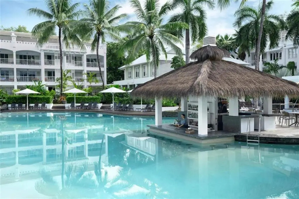 Palm Cove Beach Club Apartment