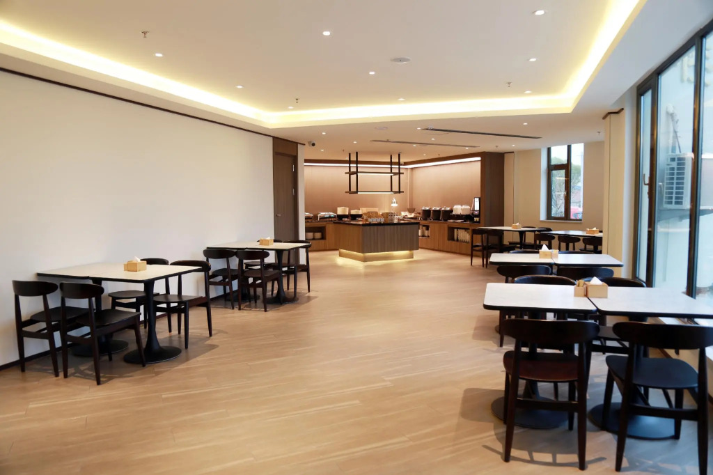 Hanting Hotel Qingdao Huangdao Wangtai Town