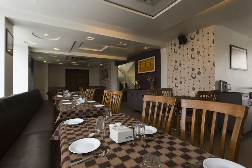 OYO 9088 Hotel Bhagyashree Executive