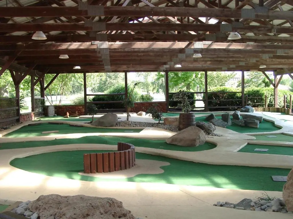 Circle M Camping Resort Loft Park Model