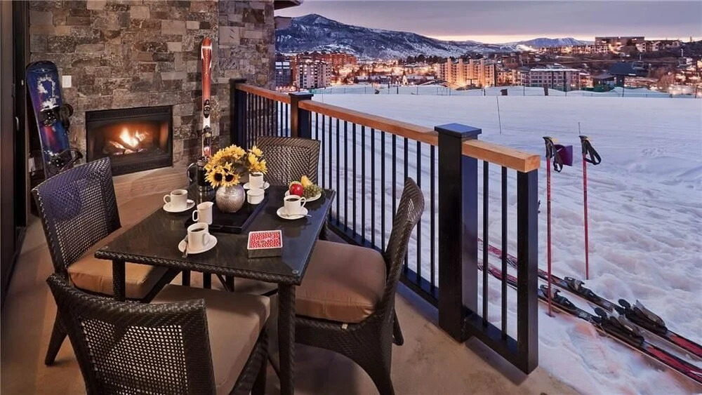Snowline Ridge 307 4 BedroomCondo By Moving Mountains