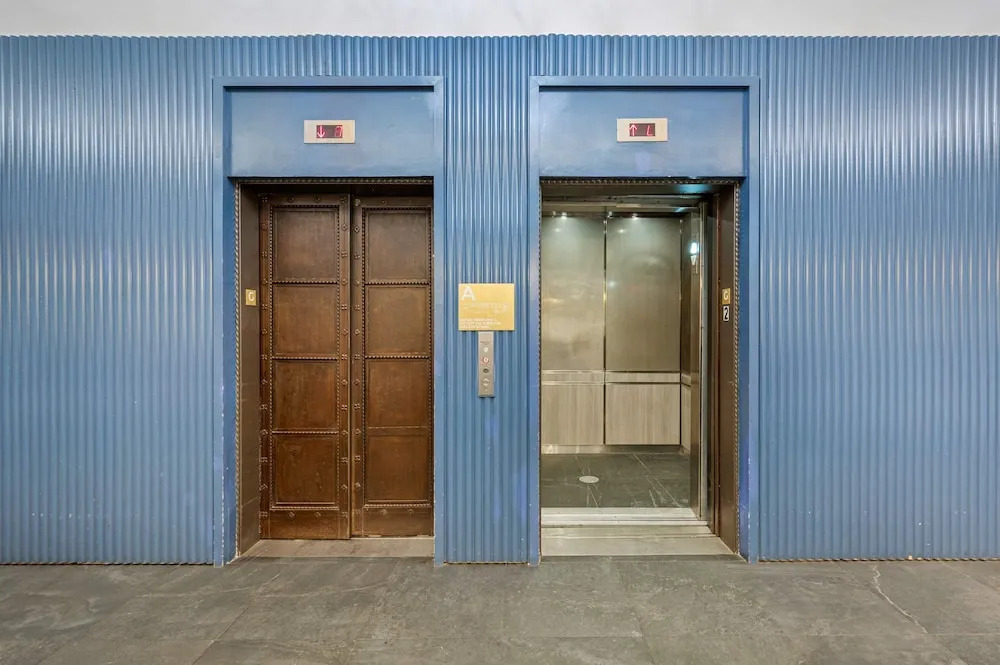 17john: Queen Studio Apartment - Disability Access