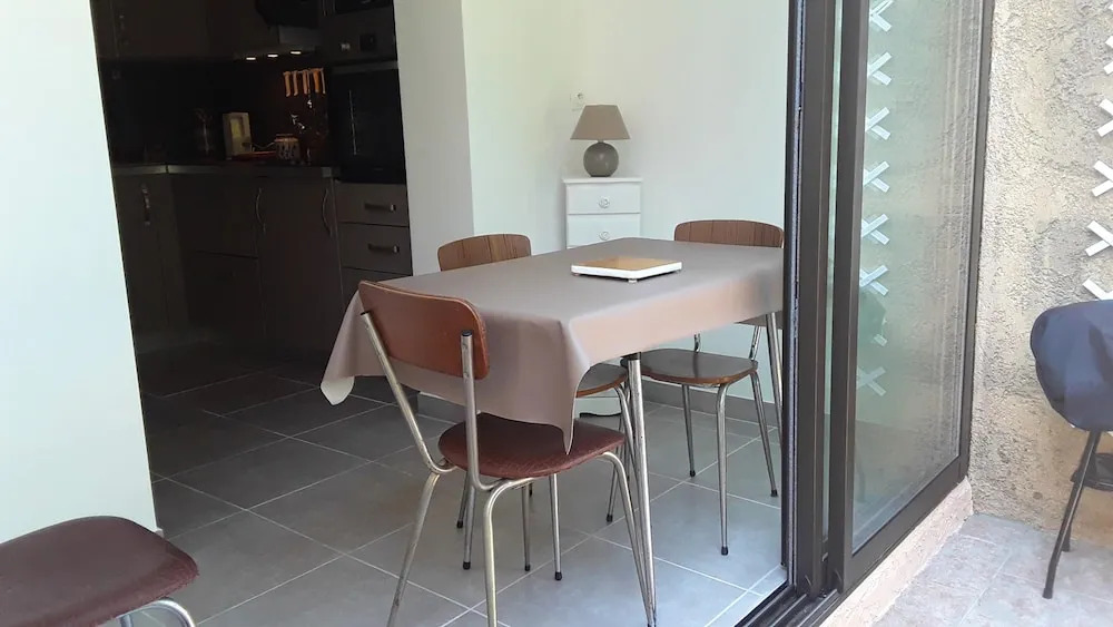 House With One Bedroom In Frejus With Enclosed Garden And Wifi 500 M From The Beach