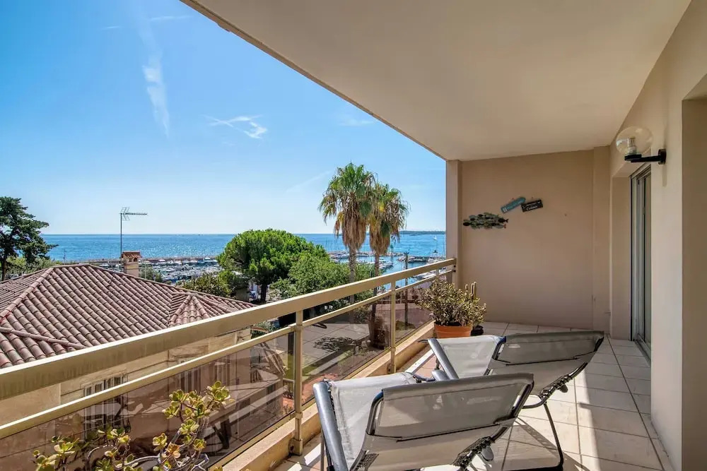 Renovated Apartment 155m2 3br/6p - Cannes Palm Beach