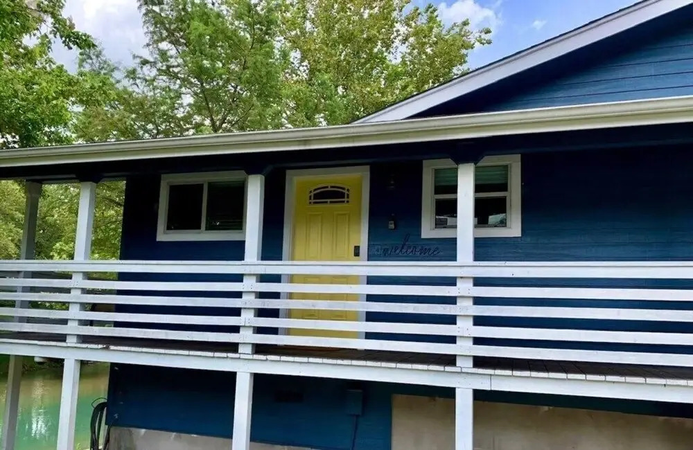Water Haus, Daily Rental, 12 Guests