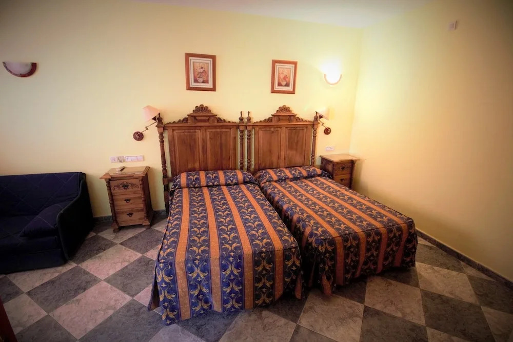Hostal Puerta de Monfragüe