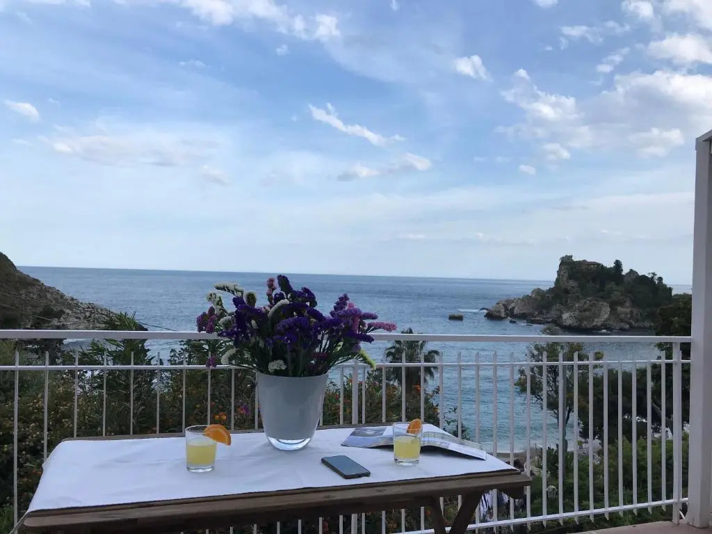 Paradisea Taormina Guillhome