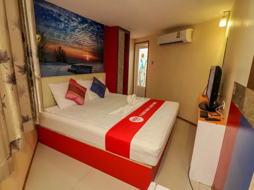 Nida Rooms Silk Romklao 99