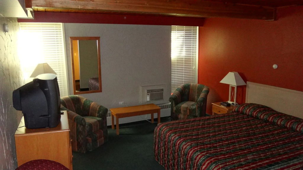 Grizz Hotel