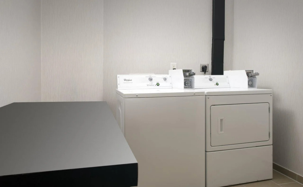 Holiday Inn Express & Suites San Antonio - Downtown Market Area by IHG