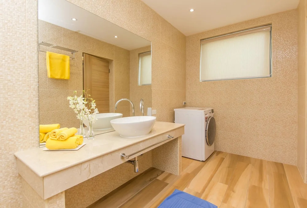 3-bdr luxury villa at a villa resort