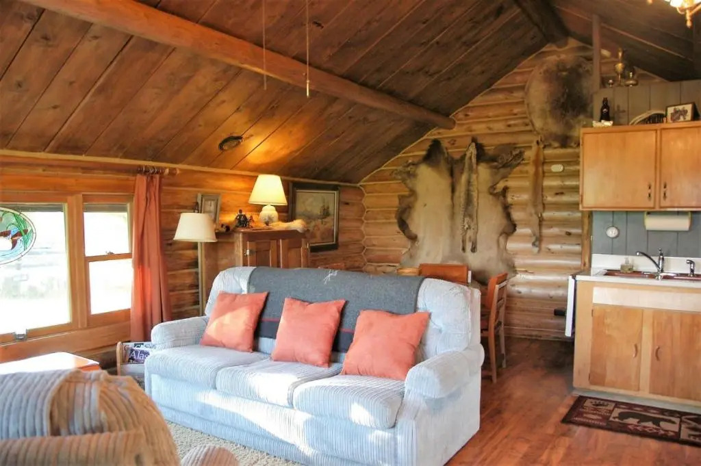 Dog Friendly Ty's Cabin by AAA Red Lodge Rentals