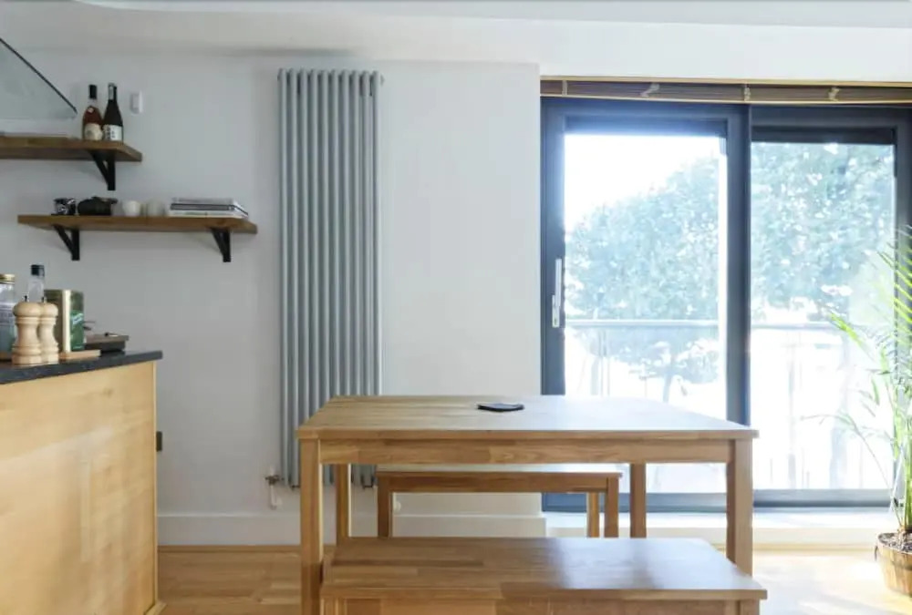 Peaceful & Modern 2BR Flat with Water Views