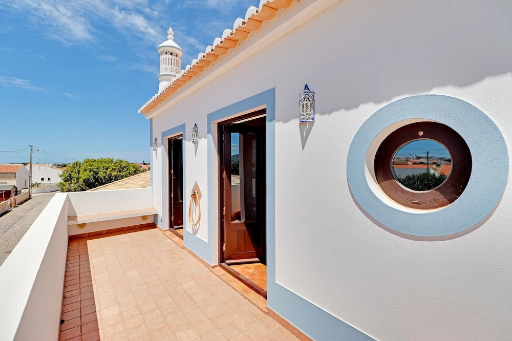 Sagres Typical House By Homing