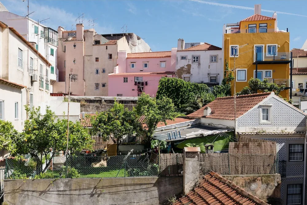 JOIVY Chic studio w/city view in Santa Catarina, 10mins from São Bento Palace