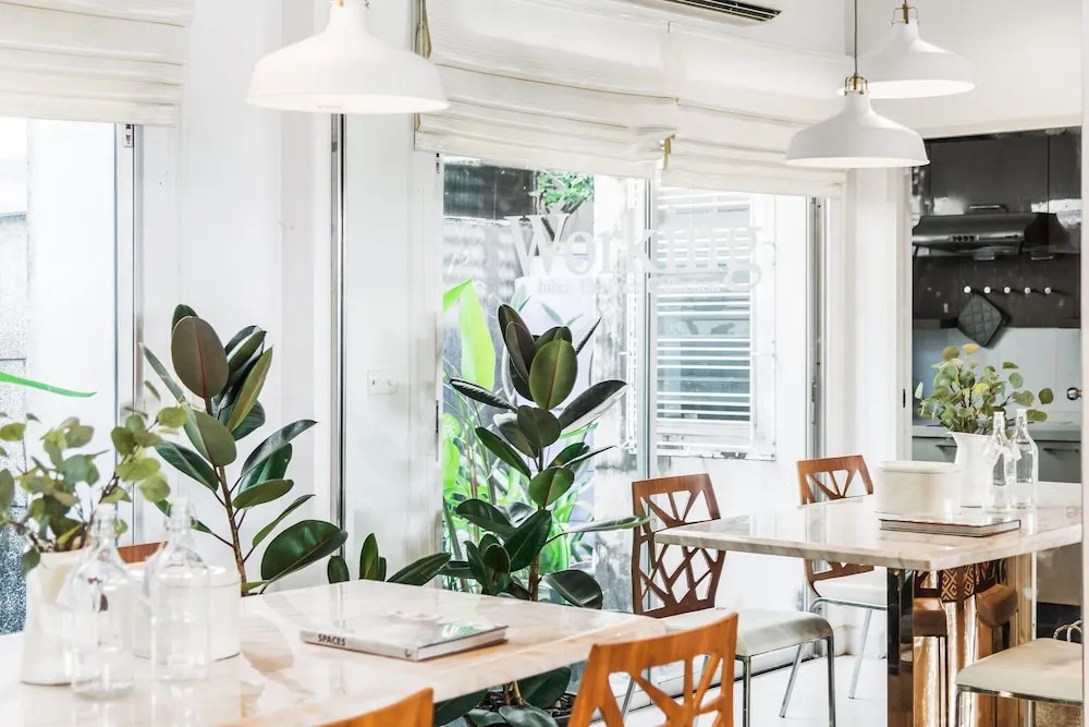 Baan Klang Muang Sathorn-Taksin 1 By Favstay