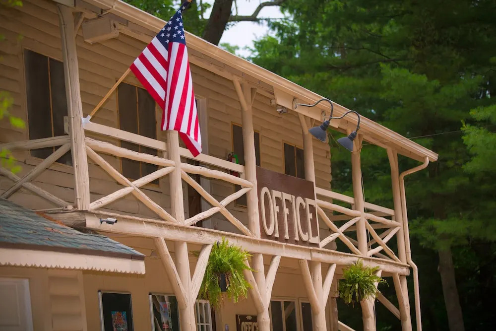 Birchcliff Resort