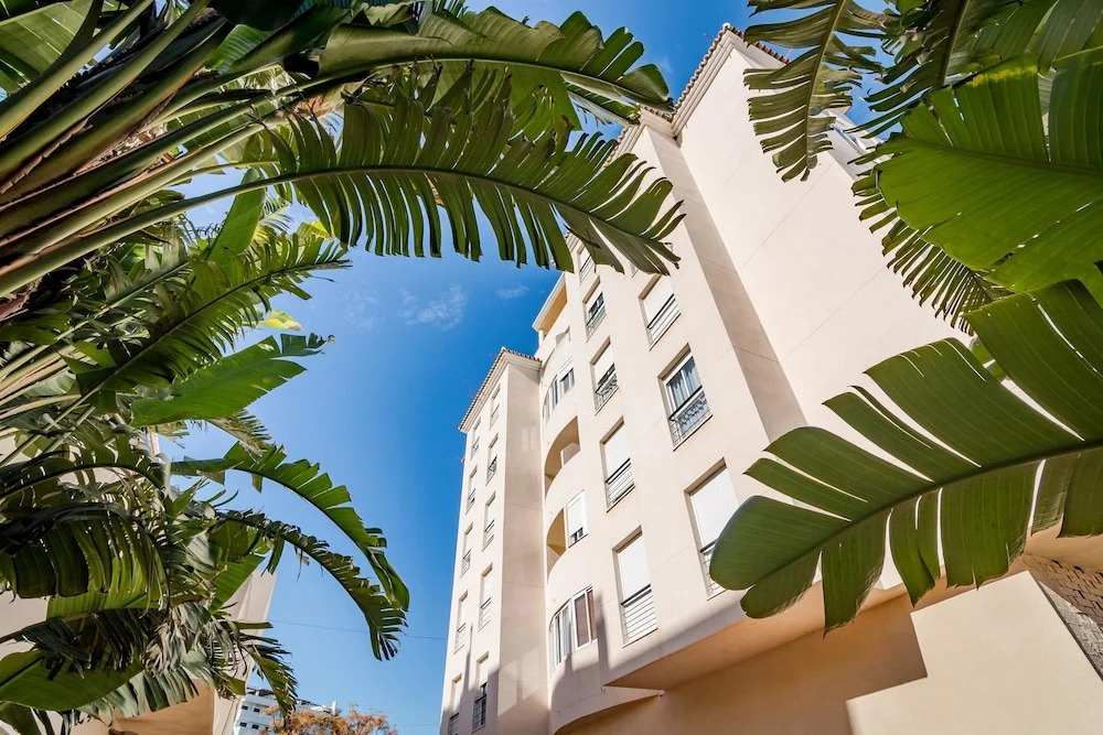 PDM-Apartment with fantastic views Estepona