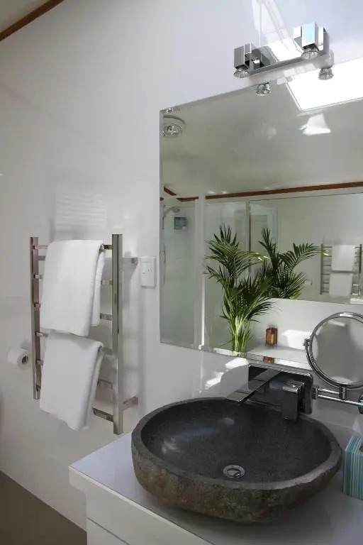 Tarawhata Thermal Apartment