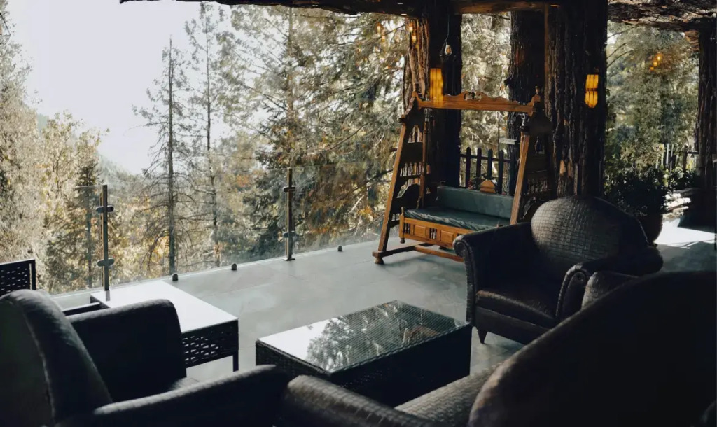 Alpine Hotel  Nathiagali