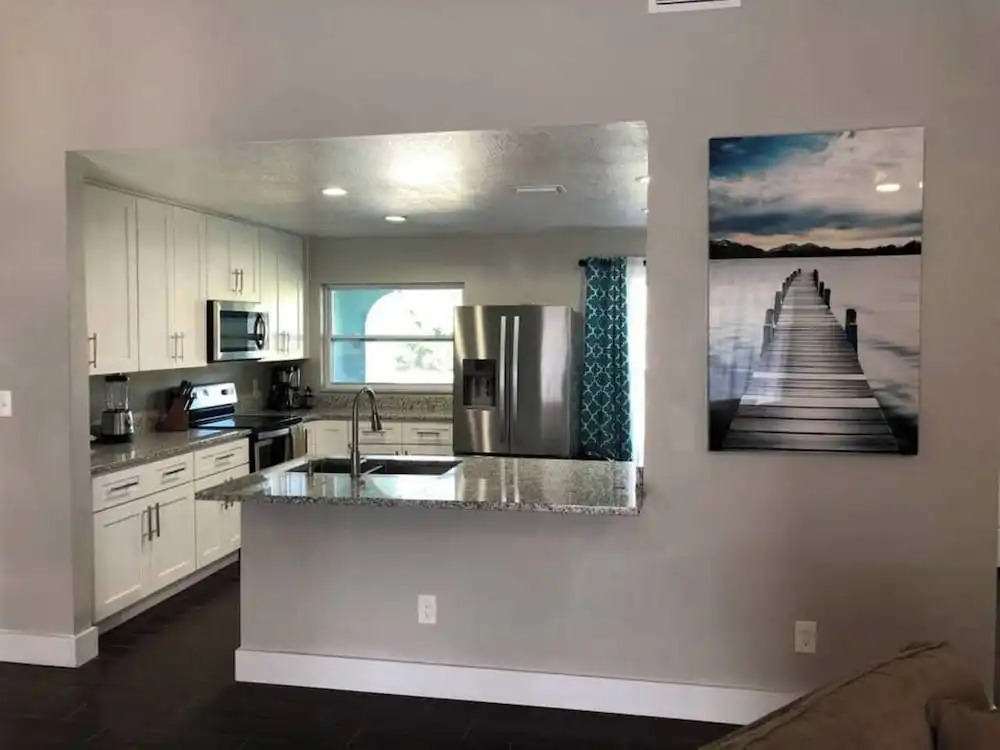 Parsley · New! Luxury, Near Disney & Universal. Sleep 9