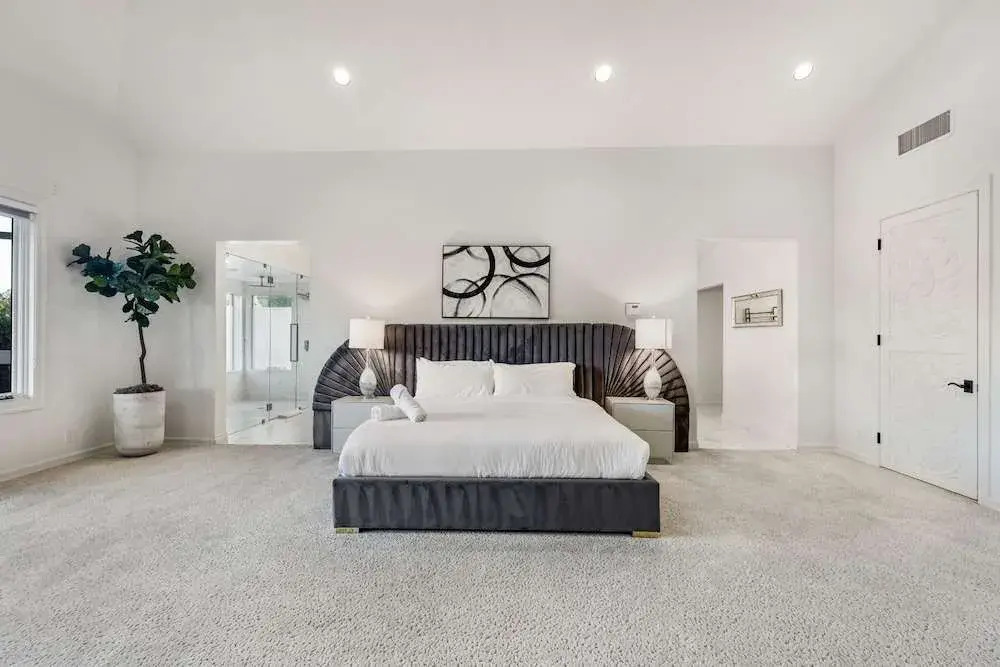 Anzio - Contemporary Bel Air Estate With Endless Amenities