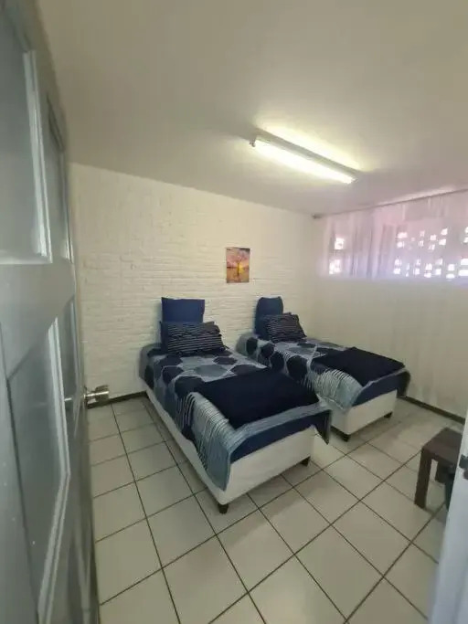 Margate, Granada 303