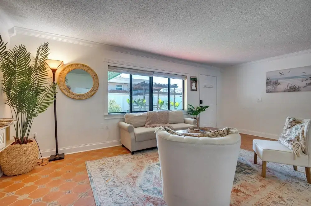 2 Blocks to Beach! Cape Canaveral Apt w/ Patio