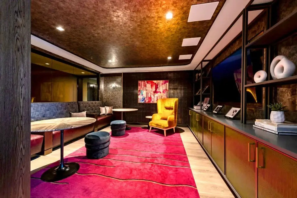 Prime Metro Proximity Condo at Clarendon