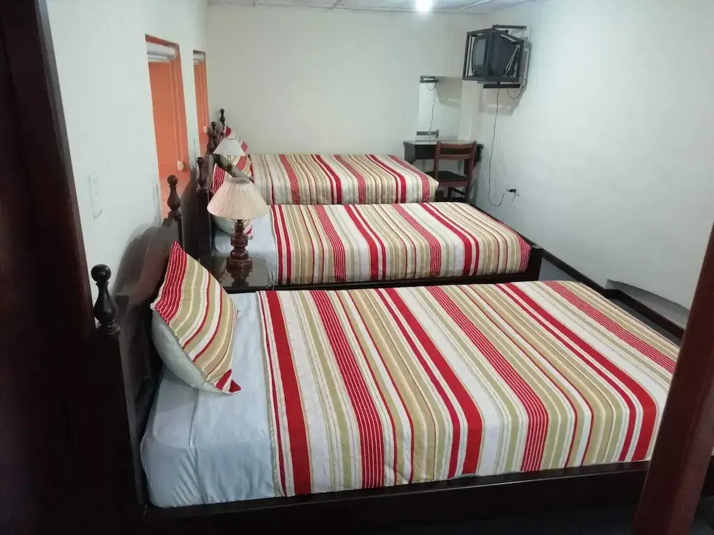 Hostal Victoria- Quito